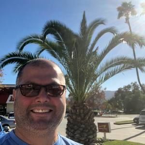 Meet your Posher, Hugo